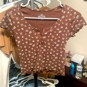 Hollister brown flower top